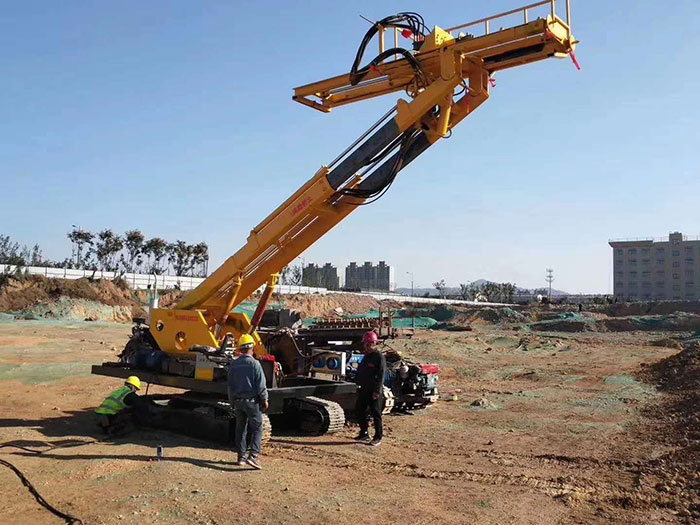 履帶光伏打樁機(jī)回收后為什么要預(yù)熱？